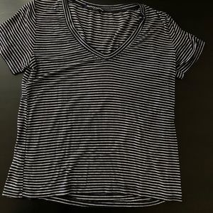 Brandy Melville V-neck short sleeve